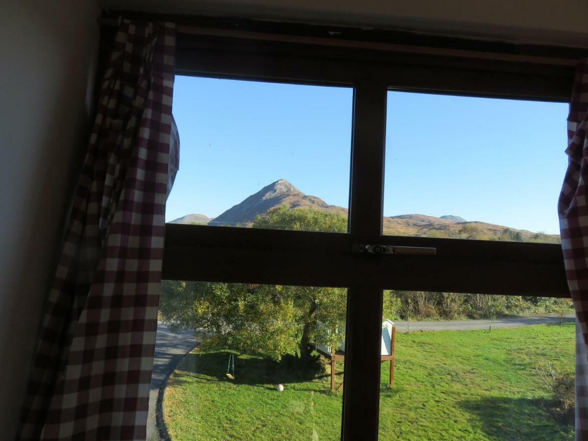 Letterfrack Mountain Farm Cottage On Farm In Village Centre Exterior foto